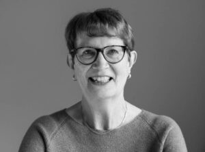 Lesley Bravery